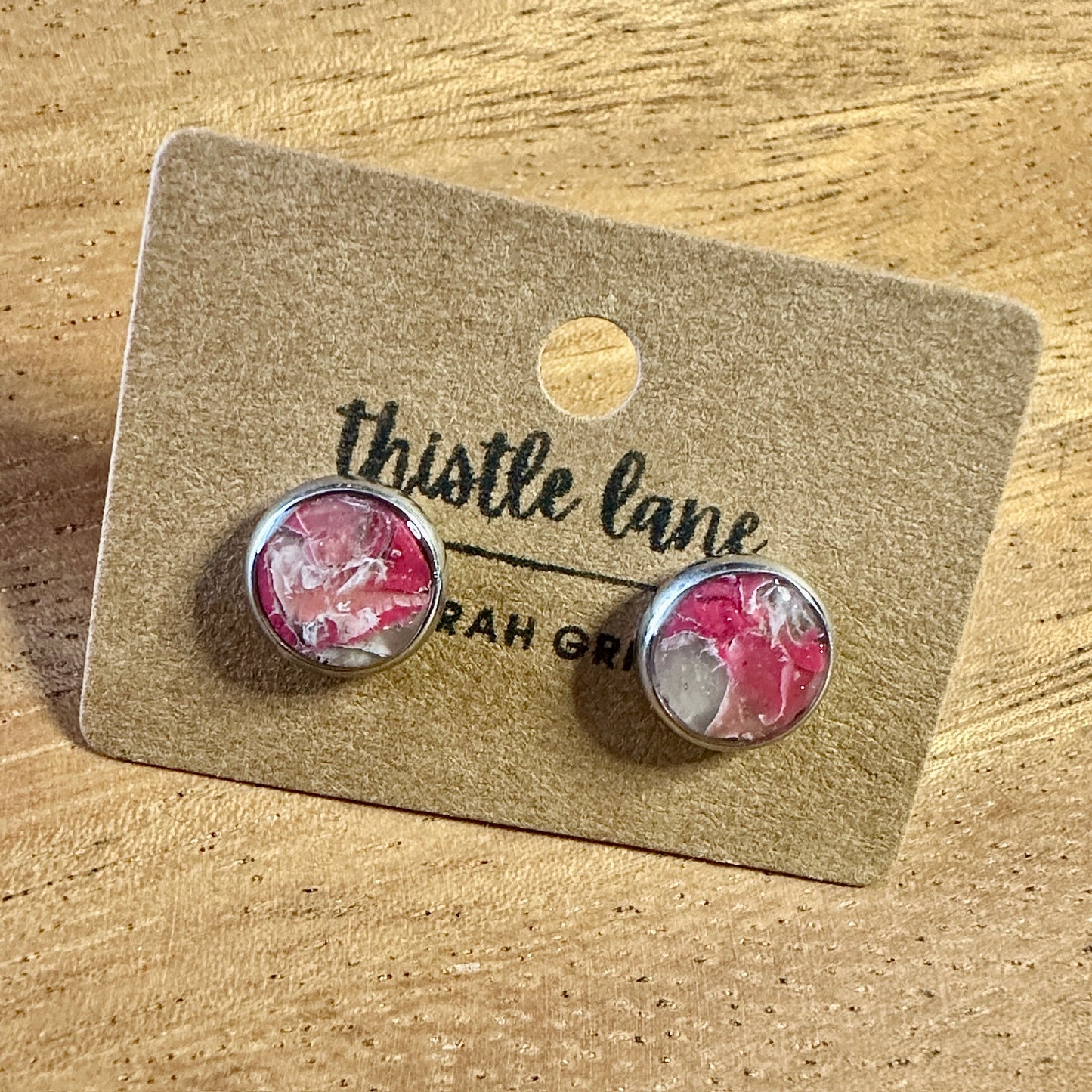 Studs - Pink Salmon 10mm